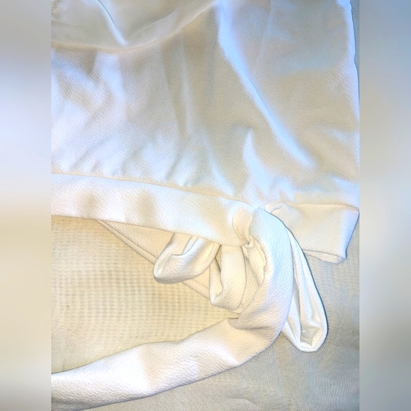 Molly & Erica Women's Blouse - Picture 8 of 9